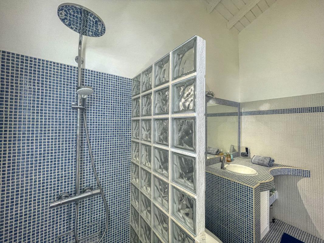 29.Location villa piscine vue mer Ste Anne Guadeloupe_Chambre 3